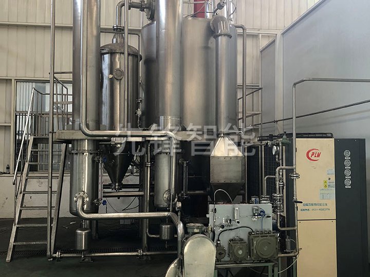 閉式循環帶溶劑回收噴霧幹燥（zào）試驗（yàn）機